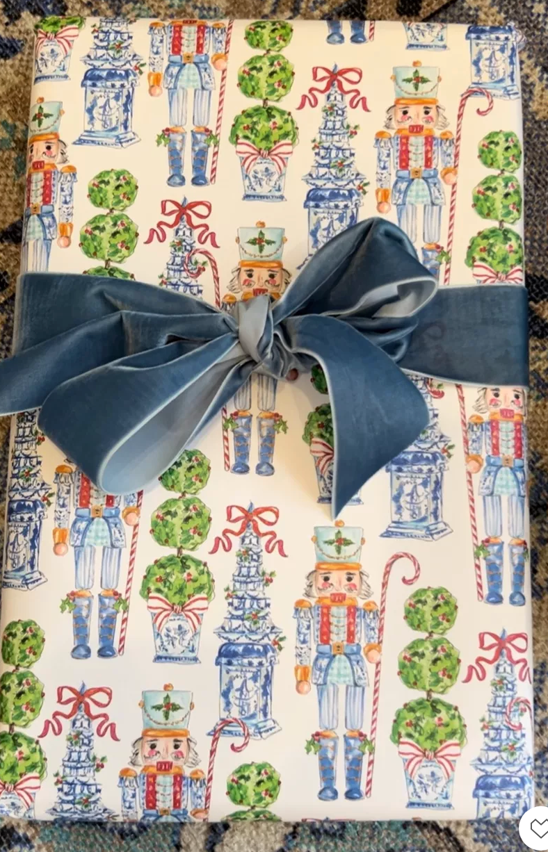 Chinoiserie Nutcrackers Pattern Wrapping Paper